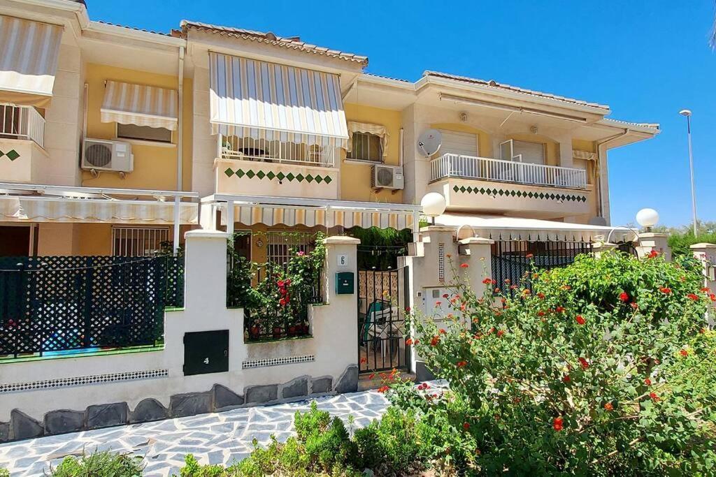 Bungalow Manuela En סנטה פולה מראה חיצוני תמונה